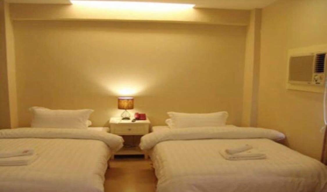 Citi Garden Suites Naga  Esterno foto